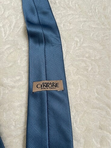Diğer Mavi kravat