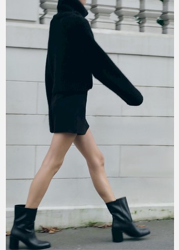 Siyah Deri Kadın Topuklu Bot - Görsel 3