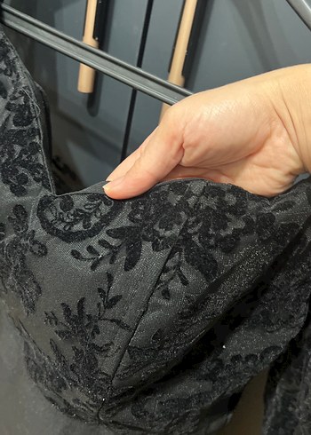 m Beden Dantel Detaylı Siyah V Yaka Uzun Kadın Elbise