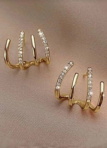 Accessorize Gold zirkon taşlı tasarım küpe yeni