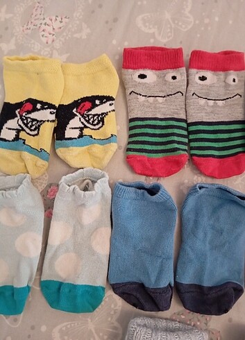 Erkek bebek 22,24 numara çoraplar temiz - Görsel 2