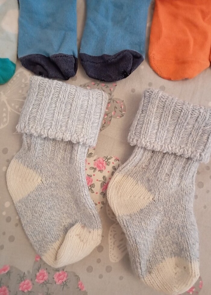 Erkek bebek 22,24 numara çoraplar temiz - Görsel 5