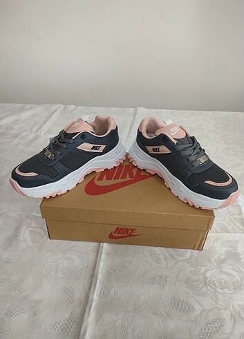 37 Beden Nike 