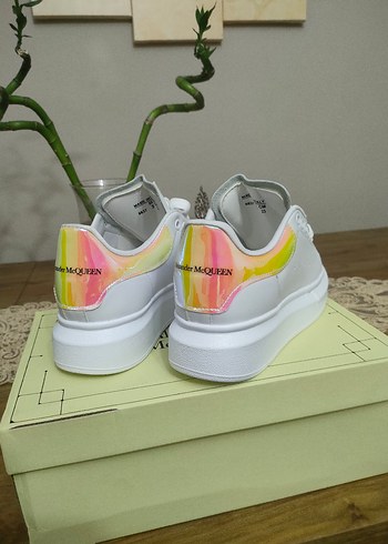 36 Beden beyaz Renk Alexander McQueen Beyaz Kadın Sneakers