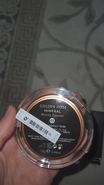 Beden Golden rose mineral bronze powder 03