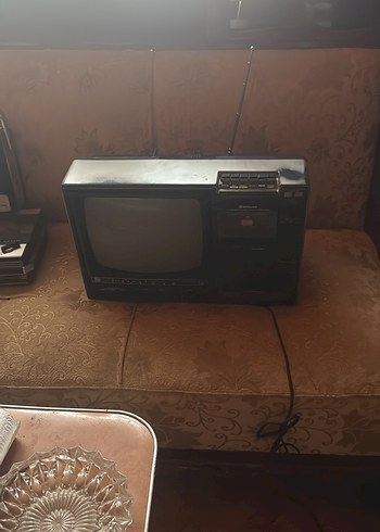 Antika Hitachi Tv Radyo Teyp - Görsel 2