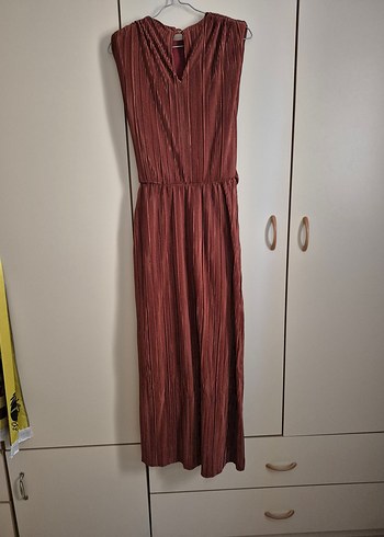 m Beden taba renkli pireli model elbise