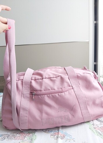 puma pembe spor cantasi canta ilk gelen alir