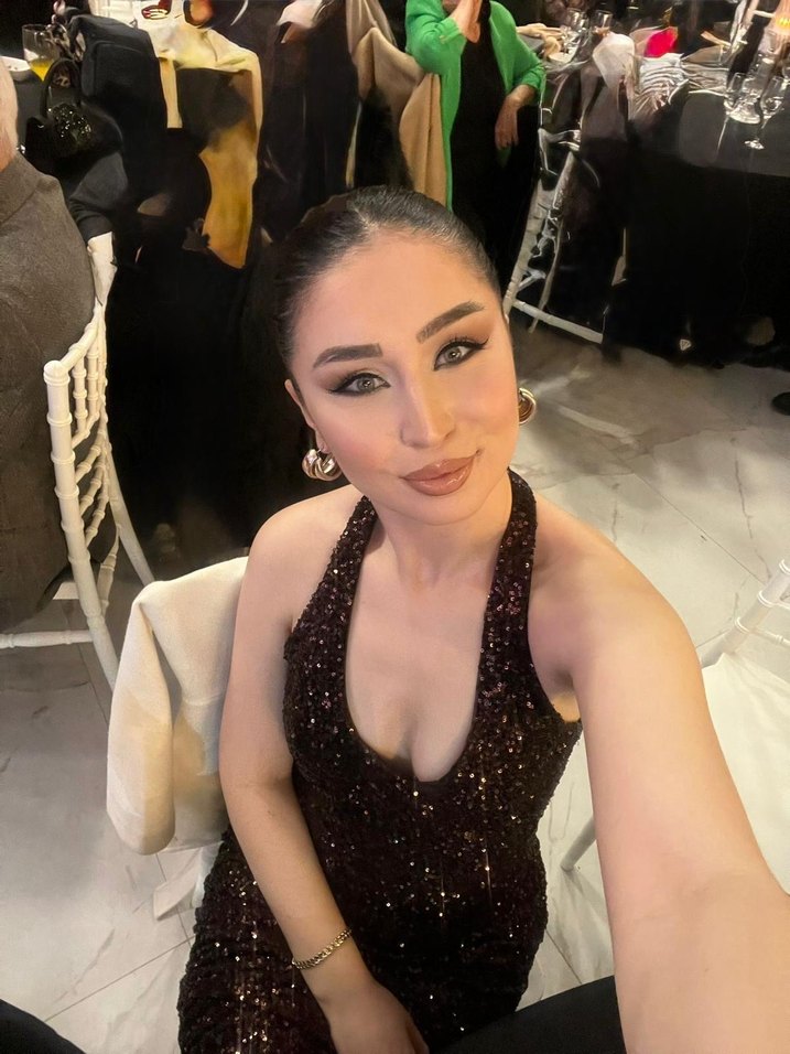 Kahverengi V Yaka Payetli Uzun Abiye Elbise - Görsel 3