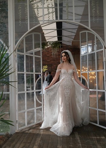 Dantelli tasarım gelinliğim - Görsel 9