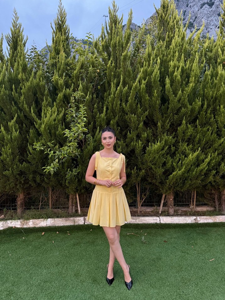 Sarı Mini Askılı Pilili Kadın Elbise - Görsel 2