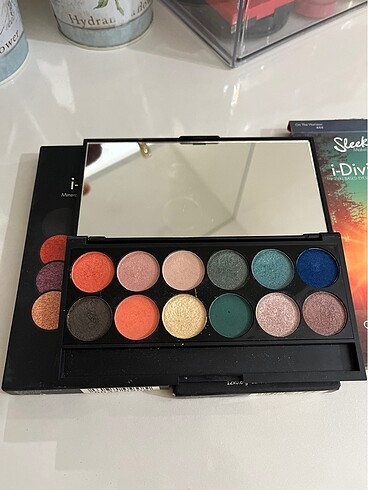 Sleek sleek idivine far palette paleti