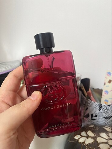 Beden Renk gucci guilty absolute pour femme