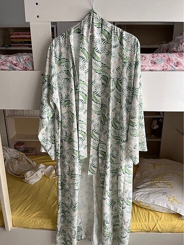universal Beden manuka kimono
