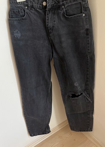 Gri Bağcıklı Gevşek Kesim Midi Jean