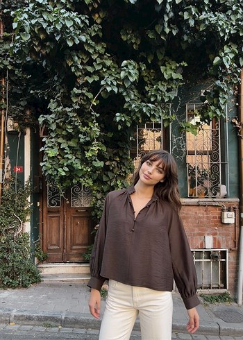 Kadın Kahverengi Manşet Yaka Gömlek - Görsel 6