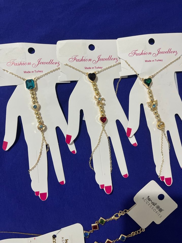 Renkli Boncuklu Kadın El Zinciri - Görsel 2