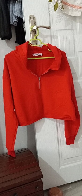 Kapüşonlu sweatshirt 