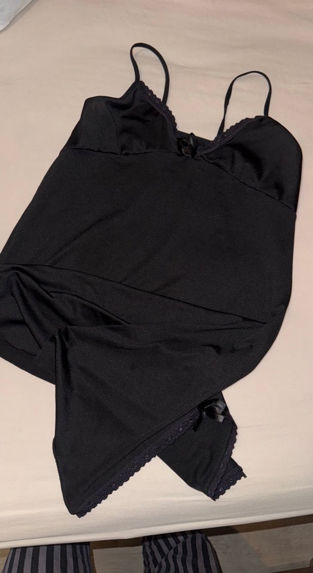 Siyah V Yaka Gecelik - Görsel 3