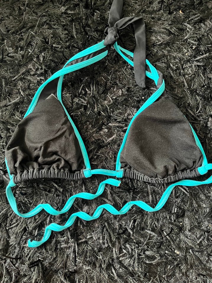 Nakışlı Turkuaz Bikini Üstü - Görsel 3