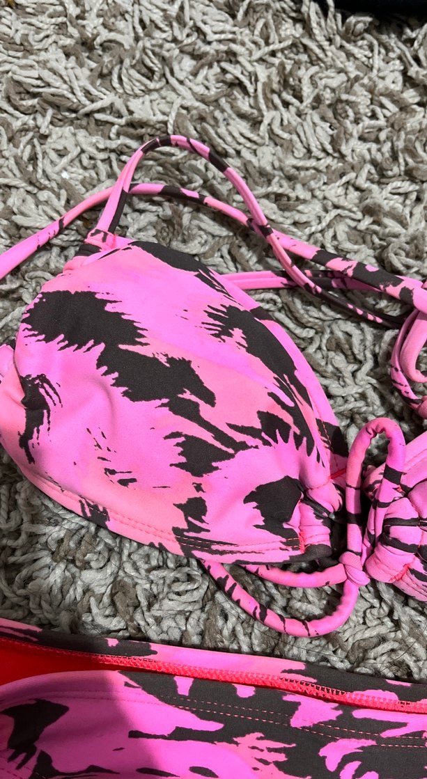 Pembe Bağcıklı Bikini Takımı - Görsel 3