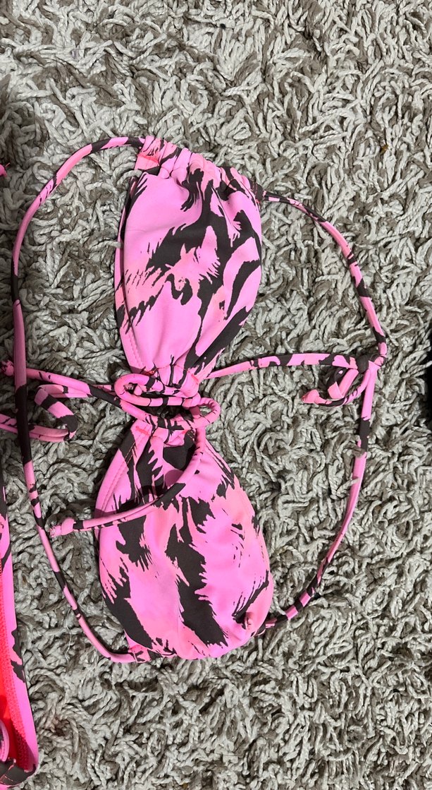 Pembe Bağcıklı Bikini Takımı - Görsel 4