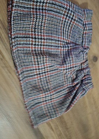 Düğmeli Mini Etek, Rahat Kesim, Sokak Stili - Görsel 3