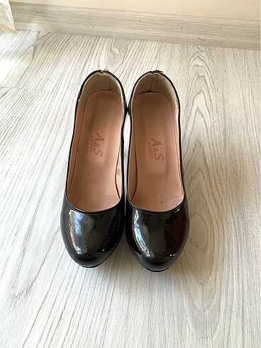 İnce Topuk Platform Ayakkabı - Görsel 2