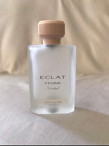 Beden Oriflame eclat femme weekend parfüm