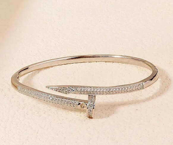 Guess Xuping Vip Seri Zirkon Taşlı Çelik Bileklik