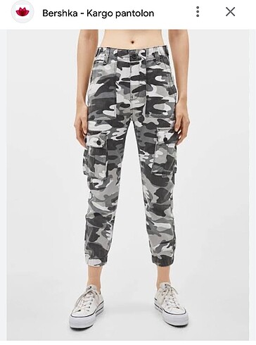 Bershka Bershka kadın kamuflaj
