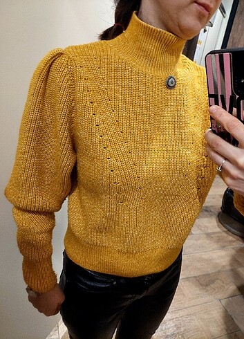 H&M marka kazak
