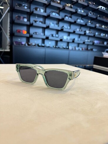 Tory Burch Tory burch ithal sunglasses