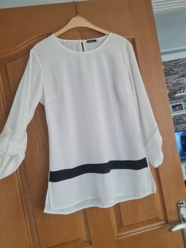 Beyaz Uzun Kollu Salaş Kadın Bluz - Görsel 2