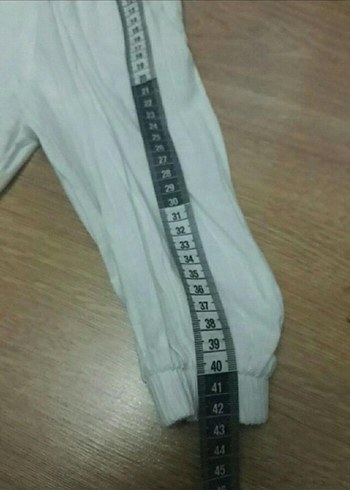 Kadın Beyaz V Yaka Düğmeli Keten Gömlek - Görsel 6