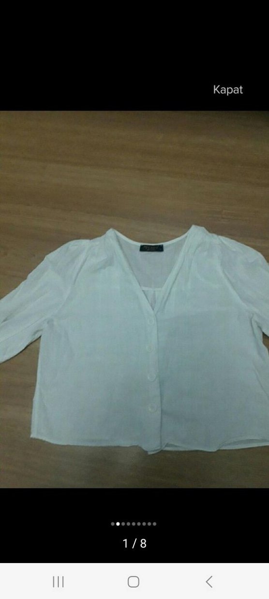 Kadın Beyaz V Yaka Düğmeli Keten Gömlek - Görsel 2