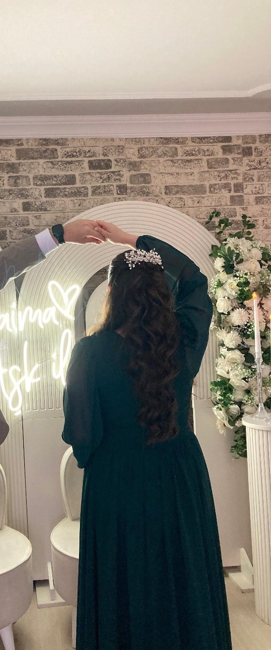 Kendinden Korseli Uzun Zümrüt Yeşili Elbise - Görsel 4