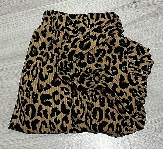 Trendyol & Milla LEOPAR DESENLİ ETEK