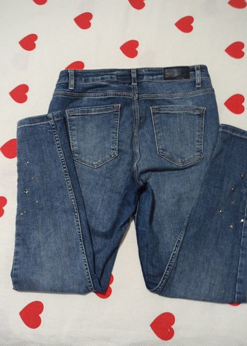 Düğmeli Nakışlı taşlı Mavi Kadın Kot Pantolon - Görsel 4