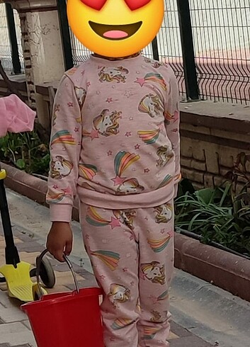 4 Yaş Beden çeşitli Renk Alt üst takım