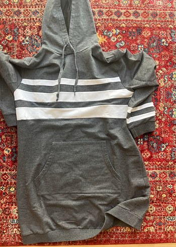 Gri Kapüşonlu Uzun Kollu Rahat Sweatshirt