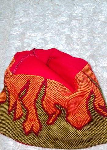 Renkli Punk Tarzı Kadın Örgü Bere - Görsel 4