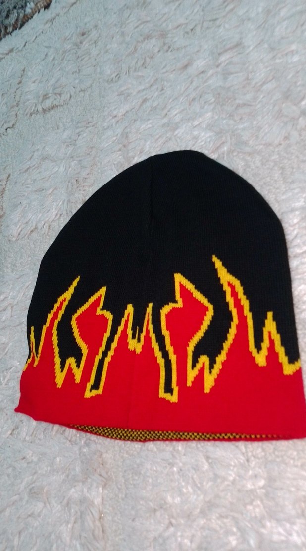 Renkli Punk Tarzı Kadın Örgü Bere - Görsel 3