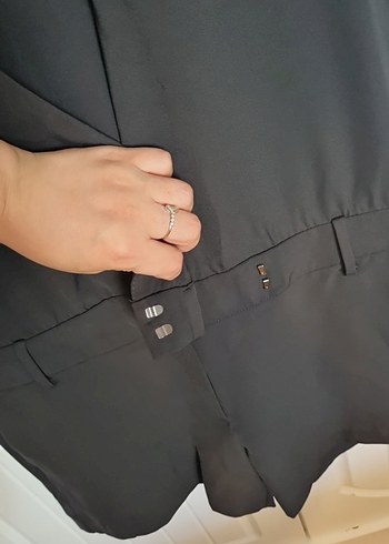 s Beden Mango Siyah Kemerli V Yaka Midi Tulum