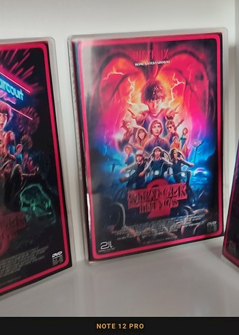 Beden Renk Stranger Things 1-3 DVD Seti