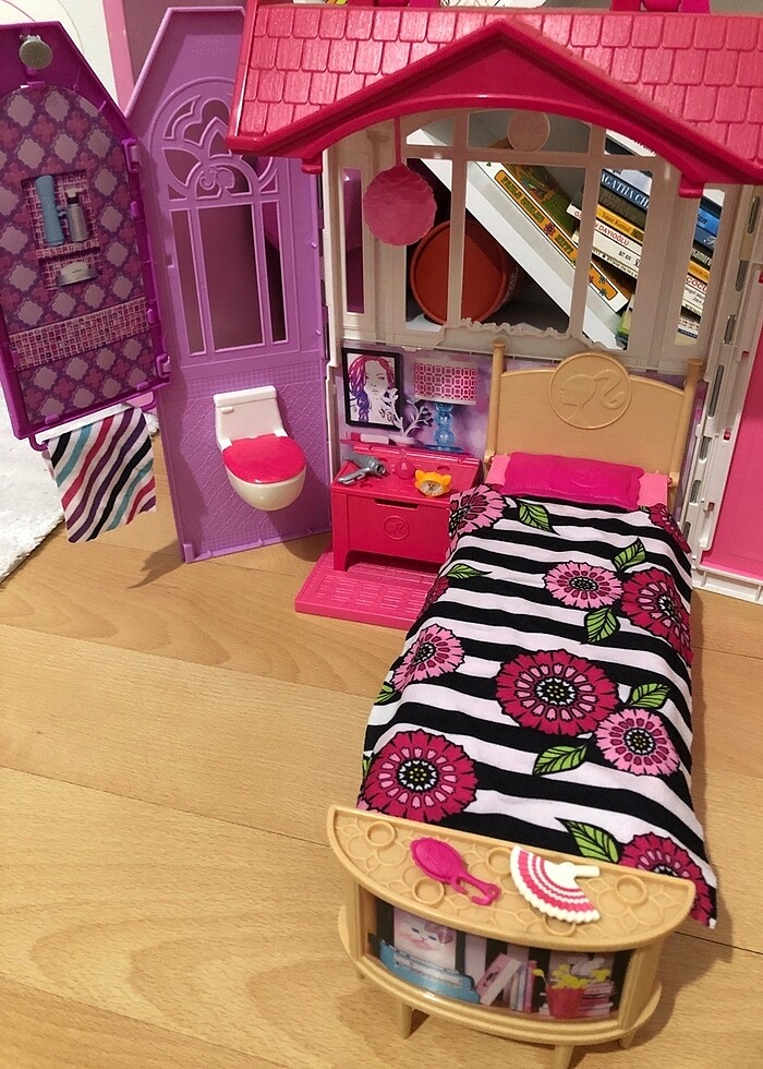 Barbie house taşınabilir portatif ev yenisi 7500 tl - Görsel 2