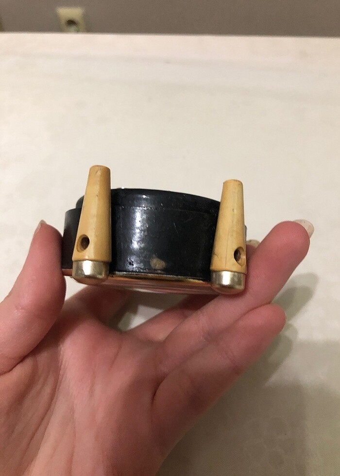 Kurmalı masa saati antika değerinde - Görsel 3