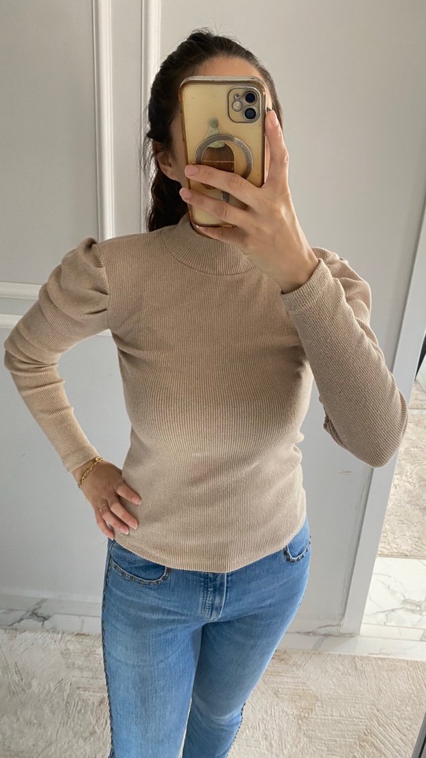 Bej Yüksek Yakalı Kadın Triko Kazak - Görsel 3