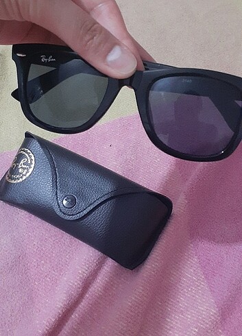 Ray-ban güneş gözlüğü 