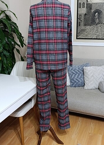 m Beden bordo Renk Orijinal #pierrecardin pijama takımı